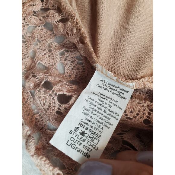 Sans Souci Crop Blouse Top Women's L Clay Metallic Crochet Sleeveless Round Neck - Picture 6 of 7